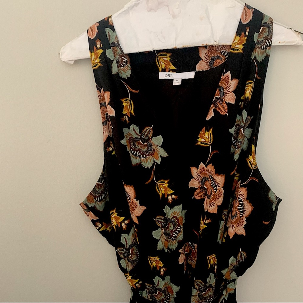 Women’s black floral sleeveless dress size XL